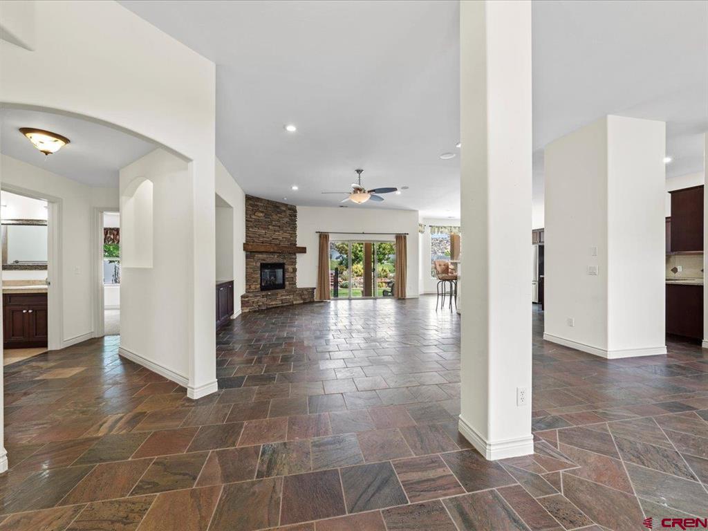 Montrose, Colorado 81401, United States, 3 Bedrooms Bedrooms, ,3 BathroomsBathrooms,Residential,Active,172783