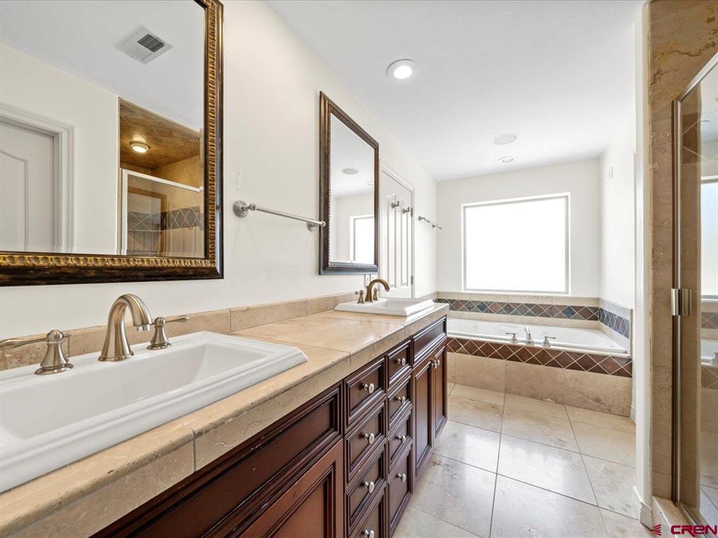 Montrose, Colorado 81401, United States, 3 Bedrooms Bedrooms, ,3 BathroomsBathrooms,Residential,Active,172783