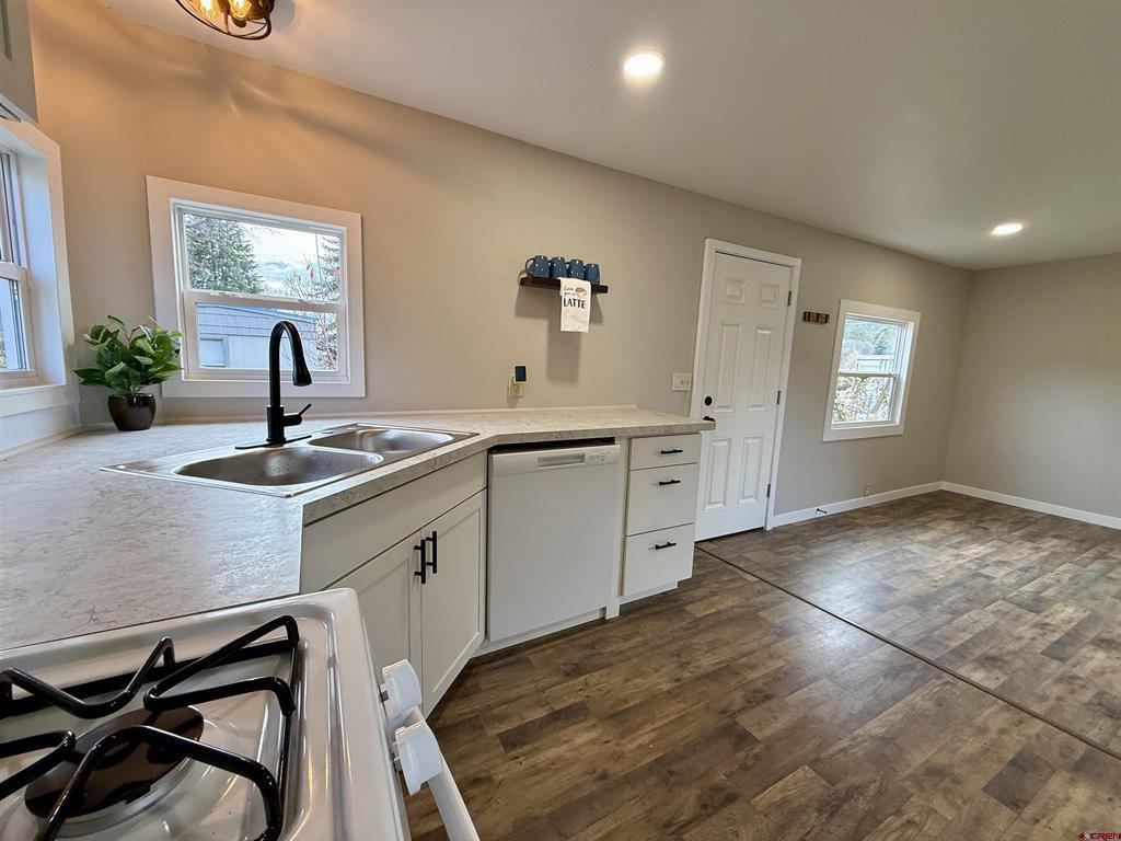 32222 N US HWY 550 51