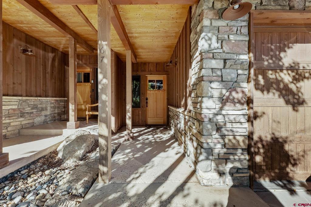 67 Travertine Trail