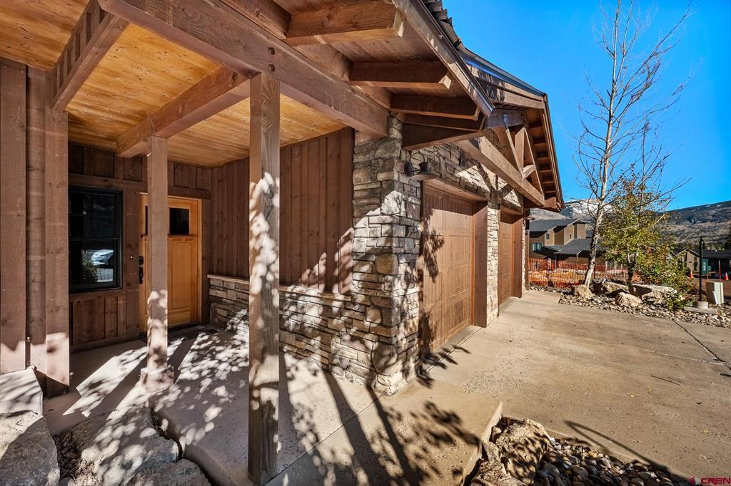 67 Travertine Trail