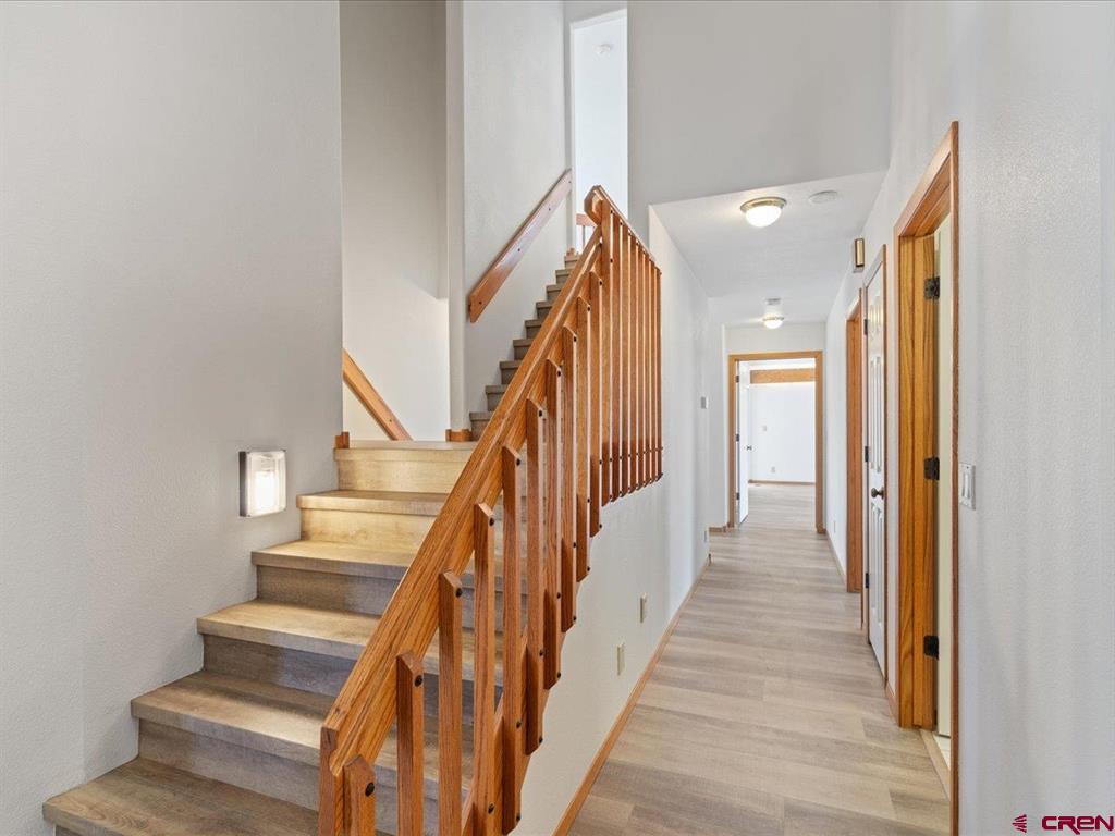 Montrose, Colorado 81403, United States, 4 Bedrooms Bedrooms, ,3 BathroomsBathrooms,Residential,Active,142370