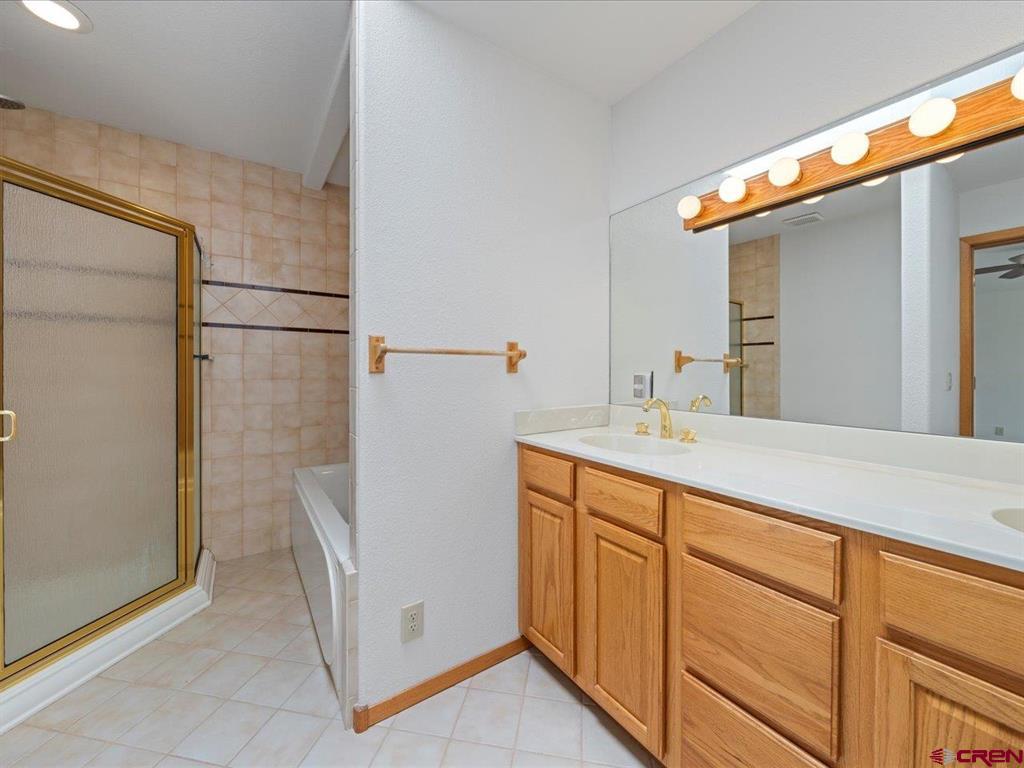 Montrose, Colorado 81403, United States, 4 Bedrooms Bedrooms, ,3 BathroomsBathrooms,Residential,Active,142370