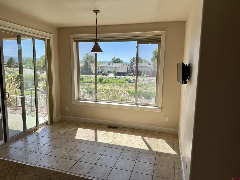 Montrose, Colorado 81401, United States, 3 Bedrooms Bedrooms, ,2 BathroomsBathrooms,Residential,Active,137264