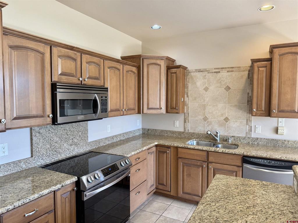 Montrose, Colorado 81401, United States, 3 Bedrooms Bedrooms, ,2 BathroomsBathrooms,Residential,Active,137264