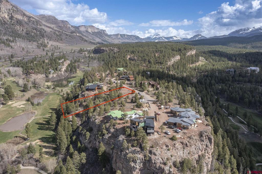 516 Glacier Cliff Drive