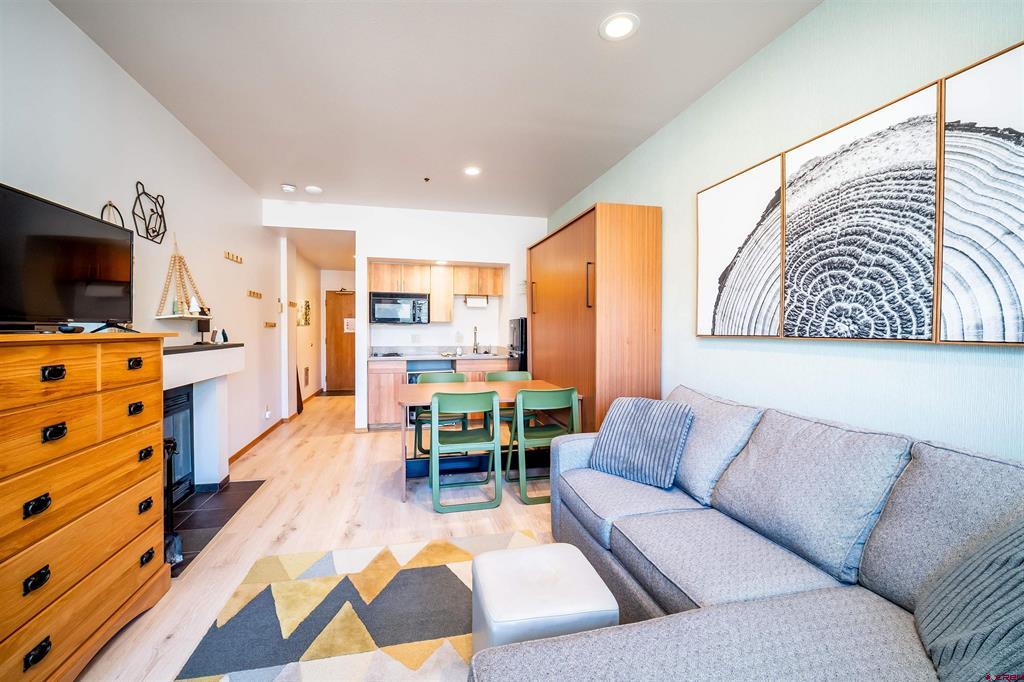 71 Needles Way 340