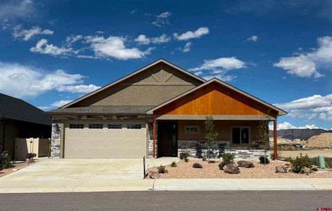 Photo of 3341 Kestrel Loop, Montrose, CO 81401 (MLS # 838876)