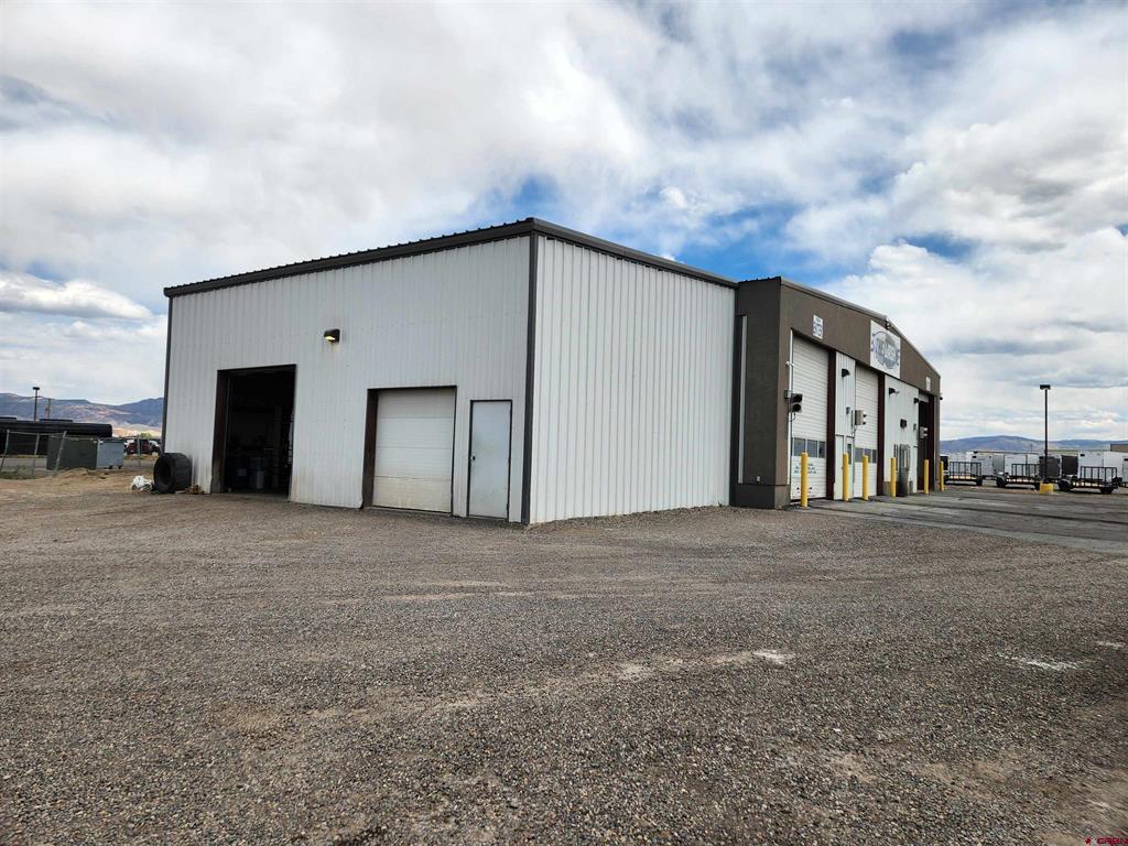 2870 N Townsend Avenue