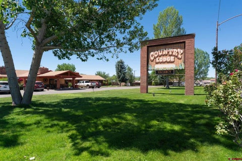 Photo of 1624 E Main Street, Montrose, CO 81401 (MLS # 835948)