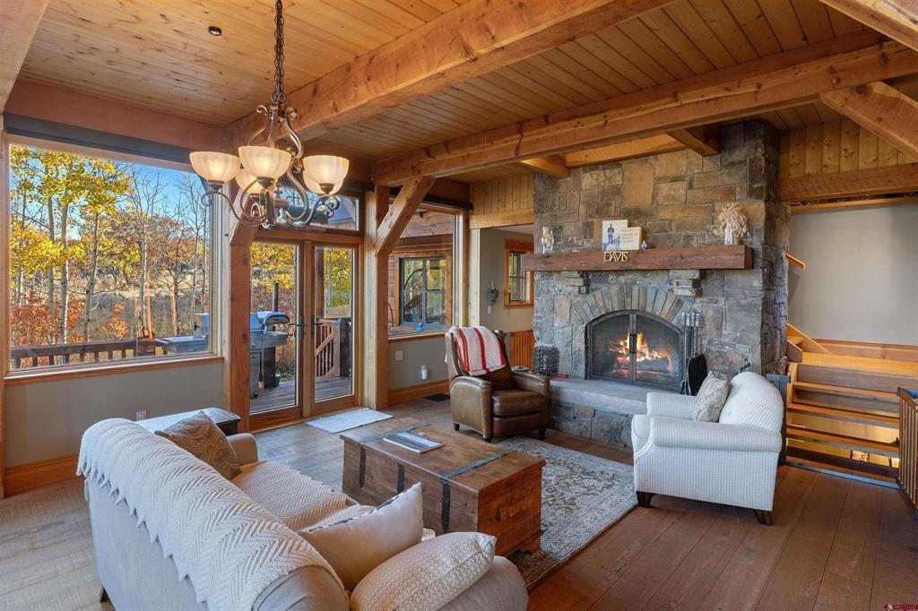 1036 Harcourt Trail