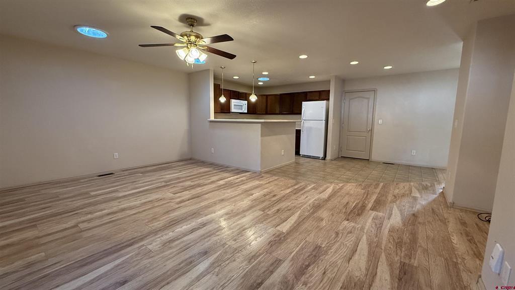 Montrose, Colorado 81401, United States, 3 Bedrooms Bedrooms, ,2 BathroomsBathrooms,Residential,Active,162321