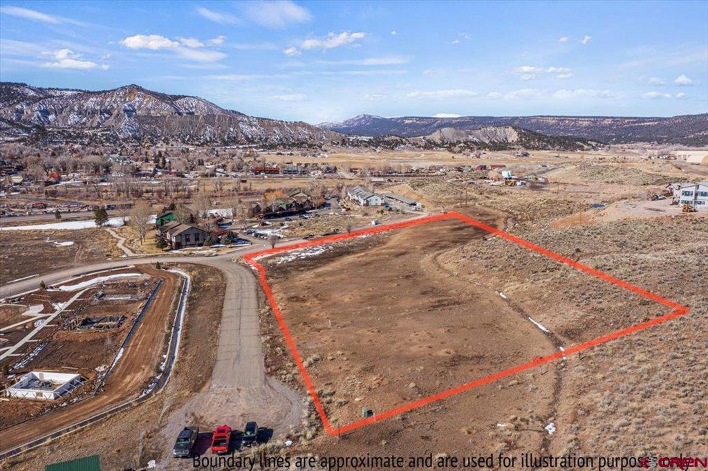 TBD Mall Road & Redcliff Drive