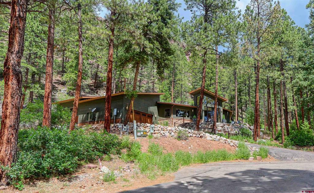 73 Wapiti Road