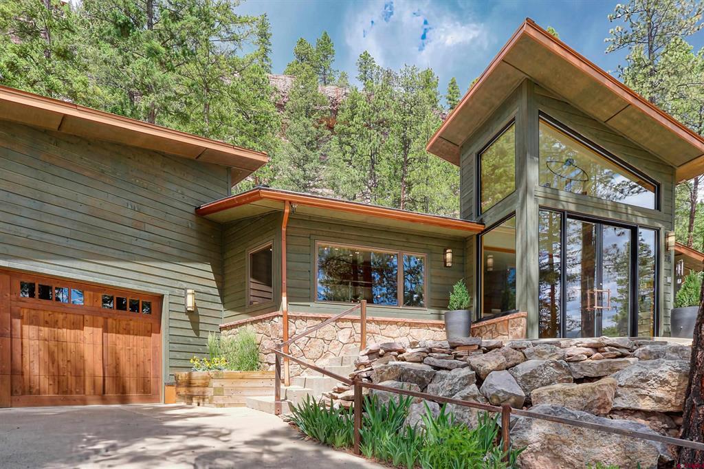 73 Wapiti Road