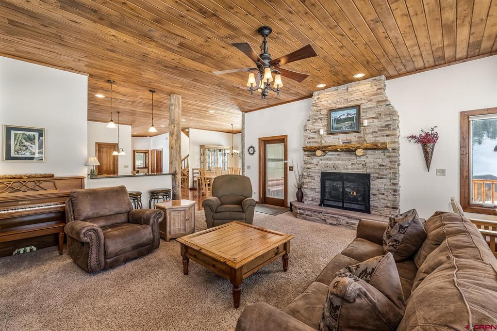 45 Creek Cove