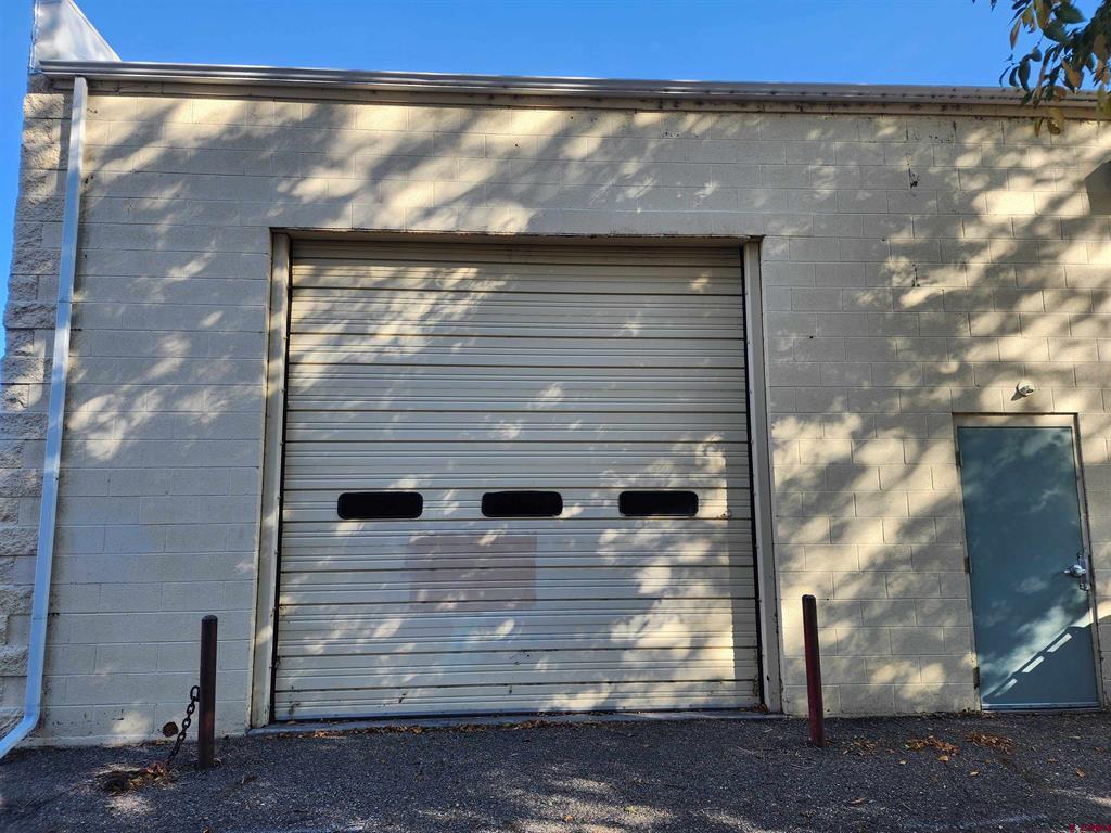 573 32 Road