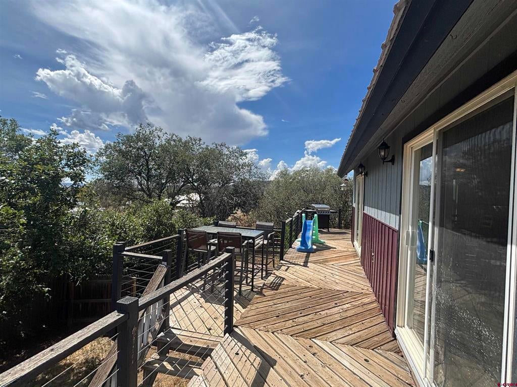 1375 N Cactus Drive