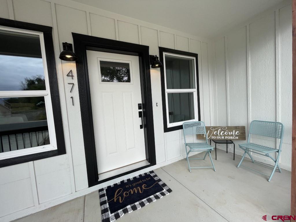 471 River Valley Court