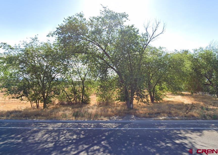 700 Base Rock Street