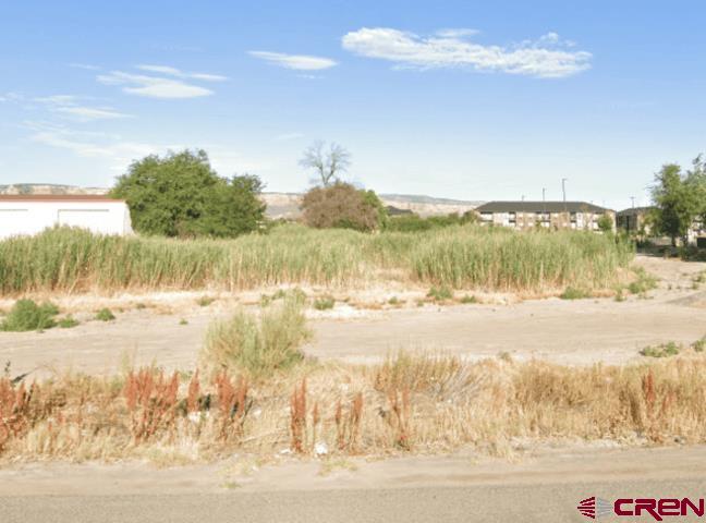 700 Base Rock Street