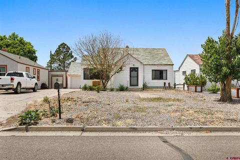 Photo of 829 Leon Street, Delta, CO 81416 (MLS # 834766)