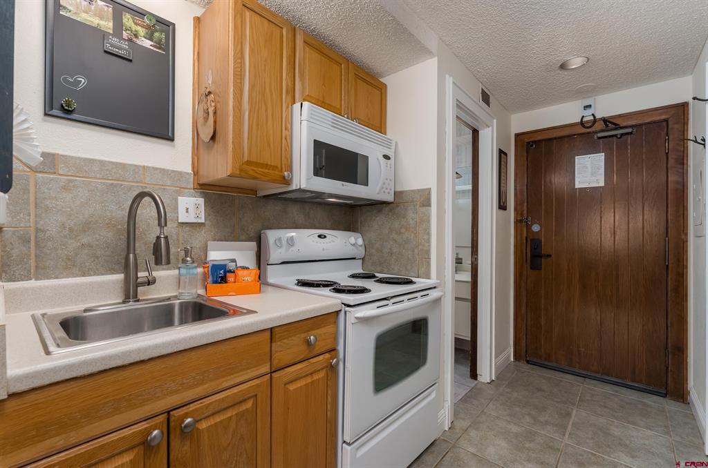 314 N Tamarron Drive 412