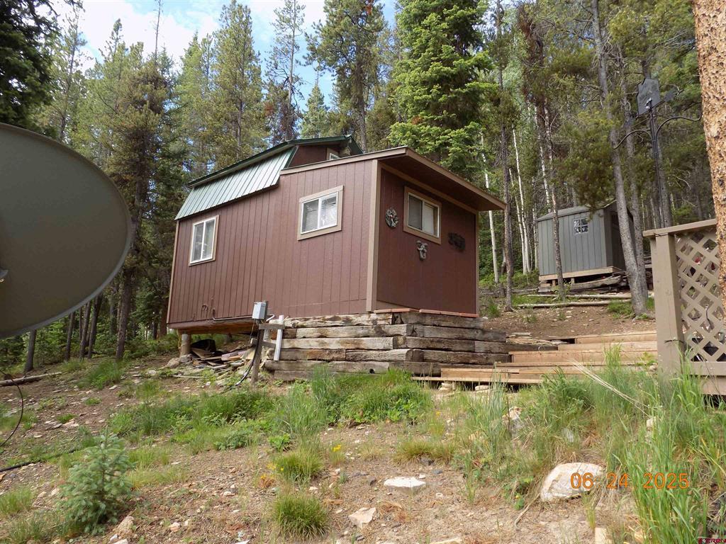 823 Grasshopper Road