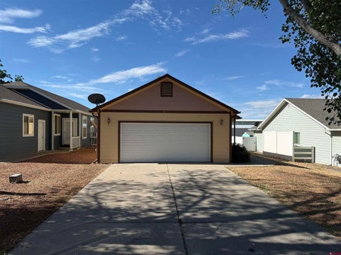 Photo of 185 SE Greenwood Avenue, Cedaredge, CO 81413 (MLS # 839096)