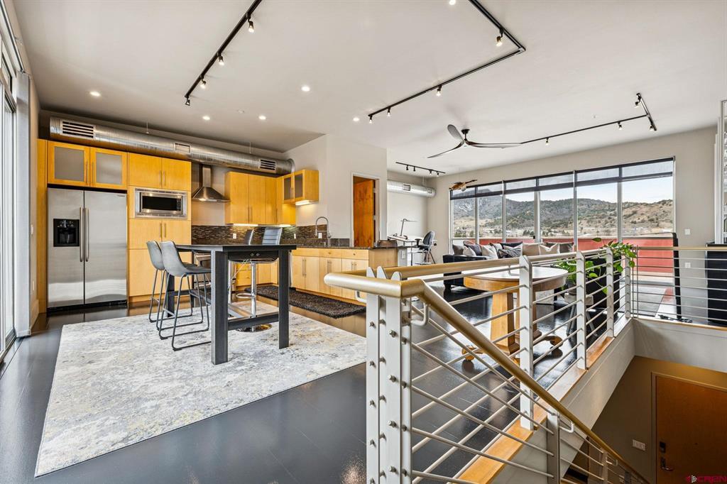 555 Rivergate Lane B1-227