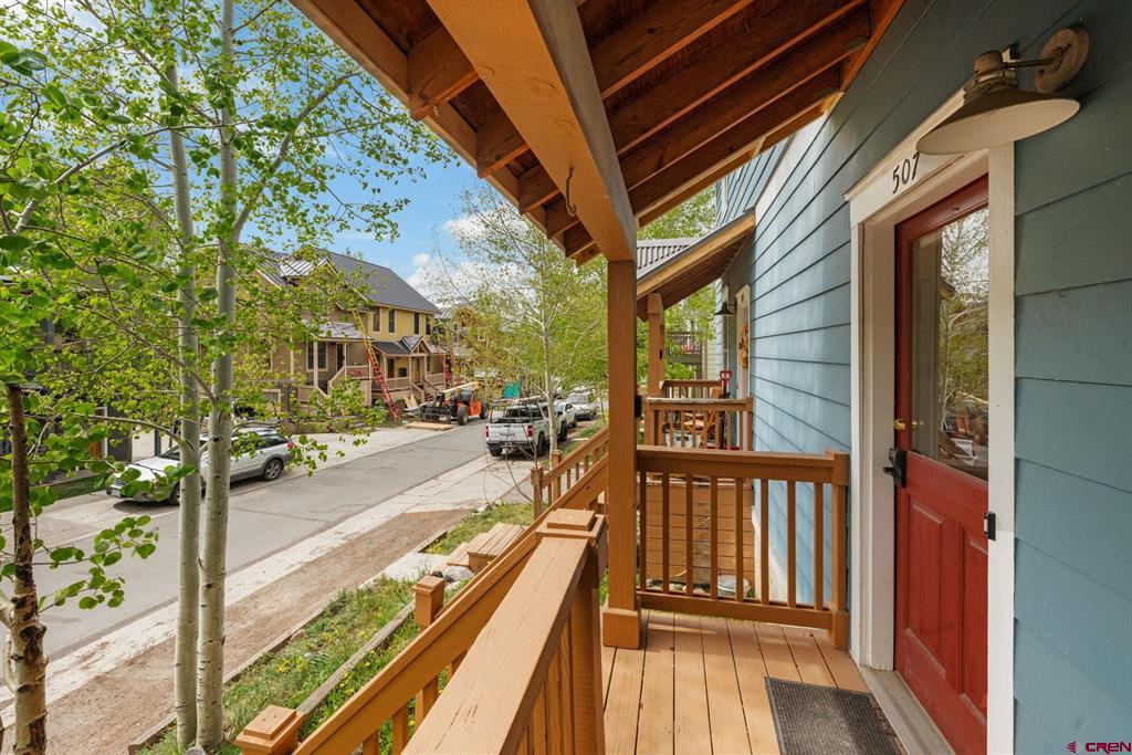 507 Horseshoe Drive