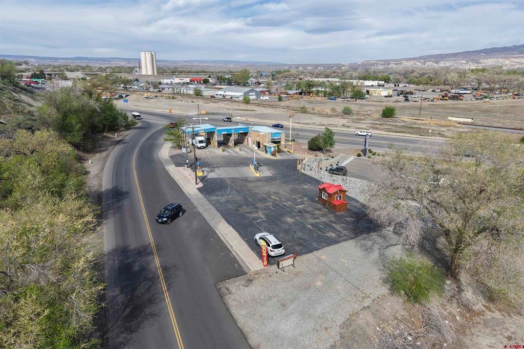 275 Highway 92