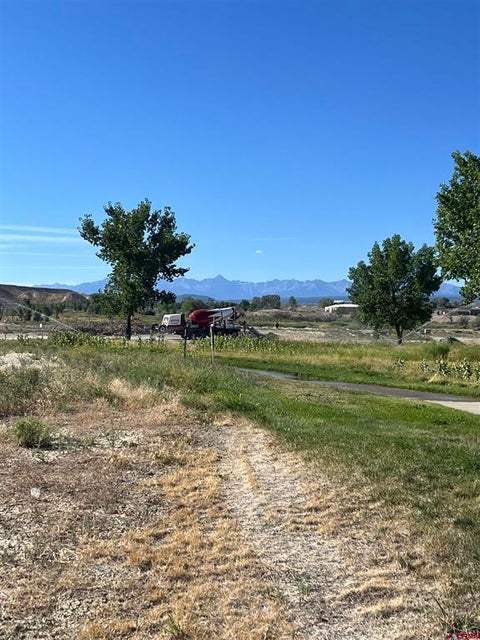 Photo of 10 Chestnut Dr, Montrose, CO 81401 (MLS # 838479)
