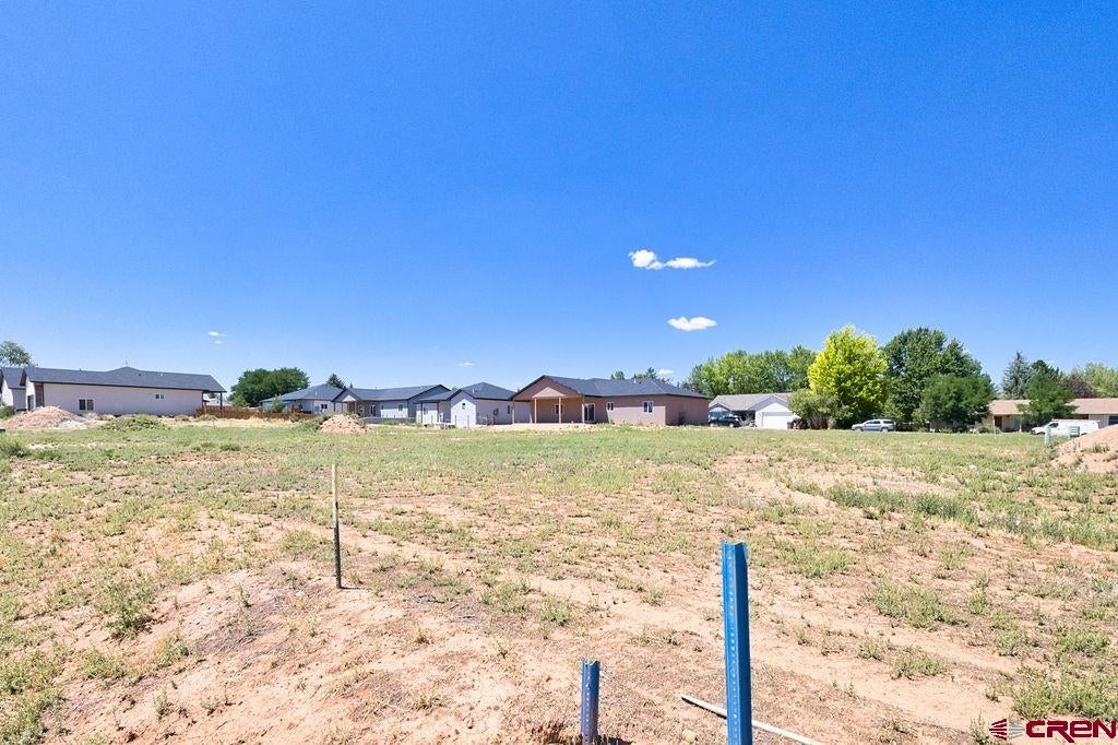 1620 E Downey Avenue