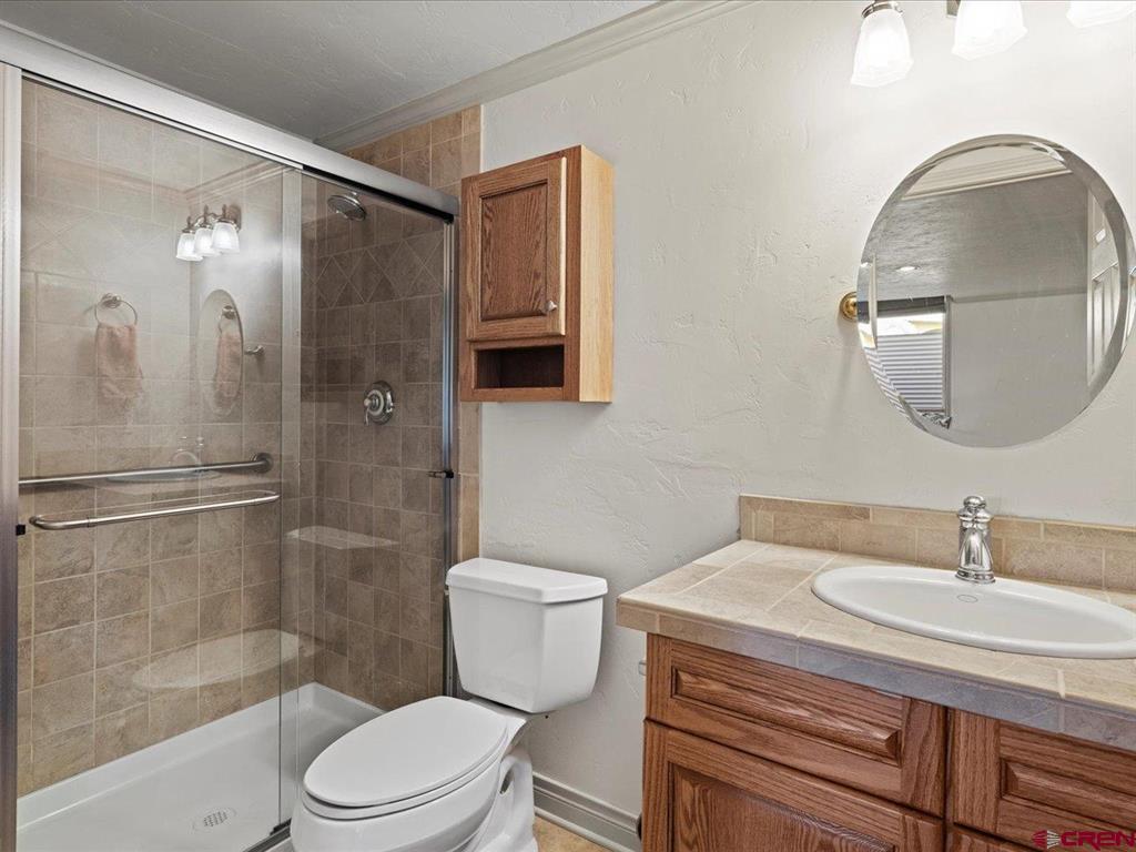 Montrose, Colorado 81403, United States, 5 Bedrooms Bedrooms, ,4 BathroomsBathrooms,Residential,Active,148716