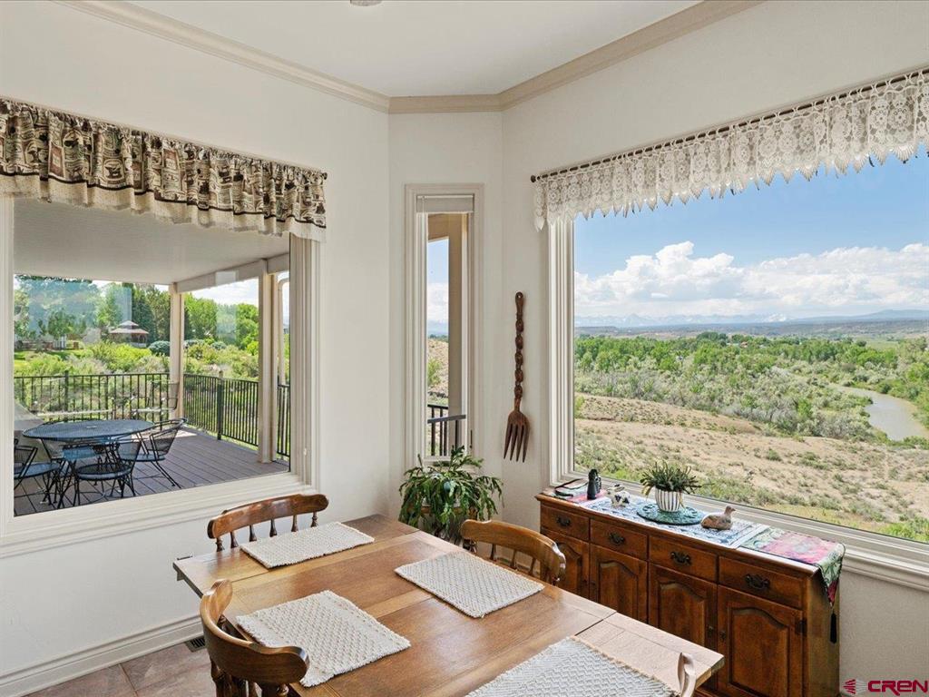 Montrose, Colorado 81403, United States, 5 Bedrooms Bedrooms, ,4 BathroomsBathrooms,Residential,Active,148716