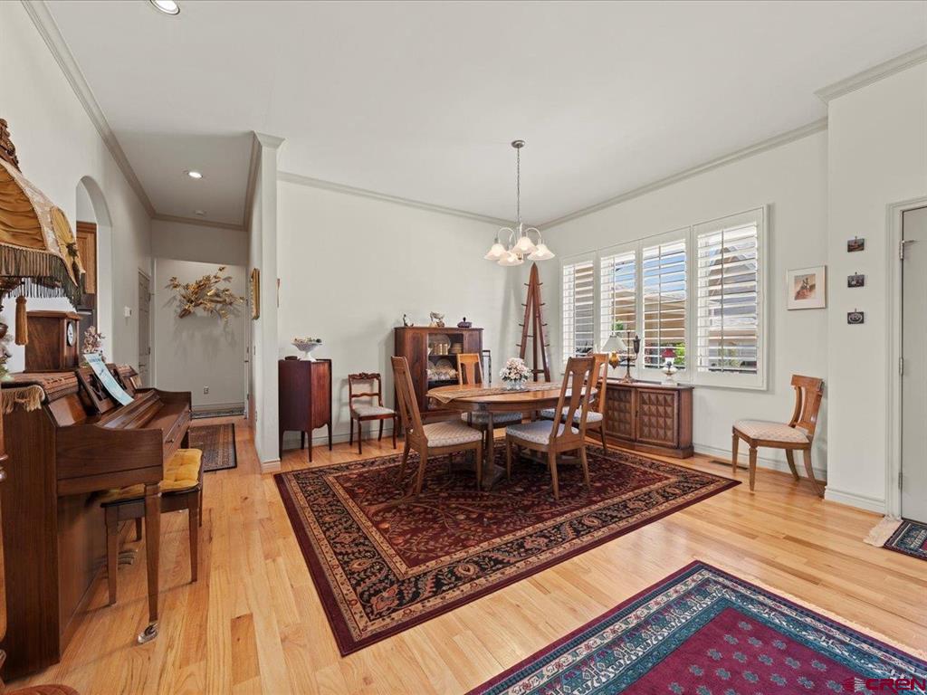 Montrose, Colorado 81403, United States, 5 Bedrooms Bedrooms, ,4 BathroomsBathrooms,Residential,Active,148716