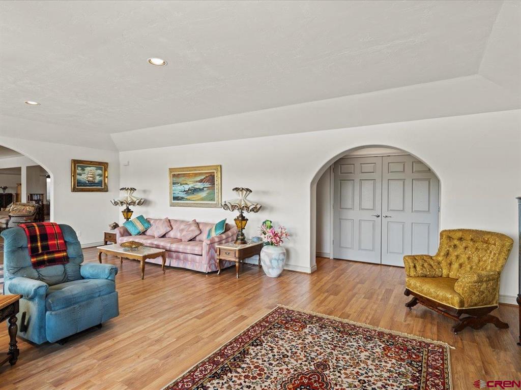 Montrose, Colorado 81403, United States, 5 Bedrooms Bedrooms, ,4 BathroomsBathrooms,Residential,Active,148716