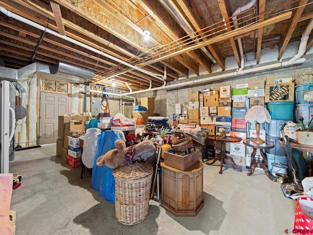 Montrose, Colorado 81403, United States, 5 Bedrooms Bedrooms, ,4 BathroomsBathrooms,Residential,Active,148716