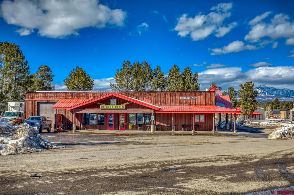 19 Navajo Trail Drive