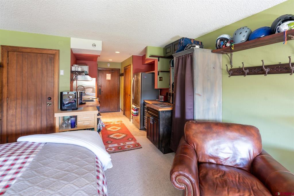 314 N Tamarron Drive 420