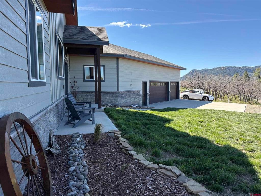767 Henry's Lake Drive