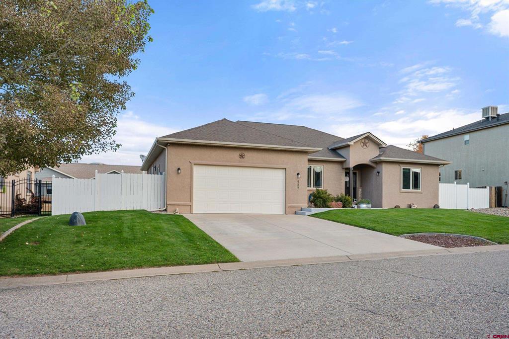 427 Lodgepole Circle