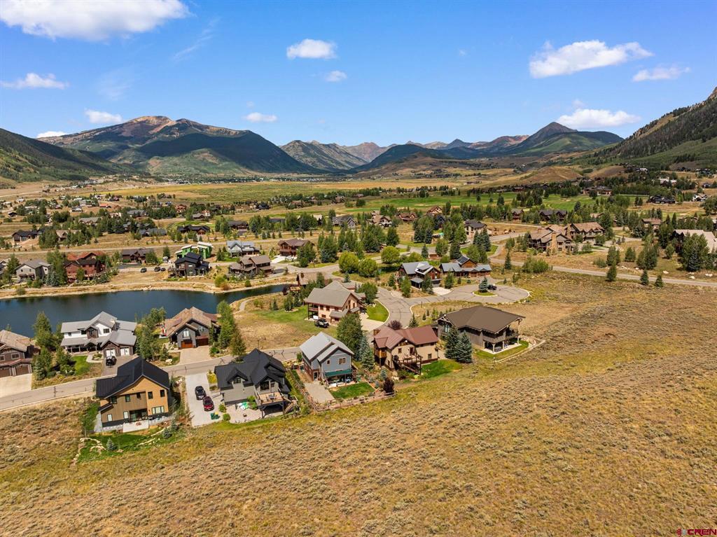 319 Larkspur Loop