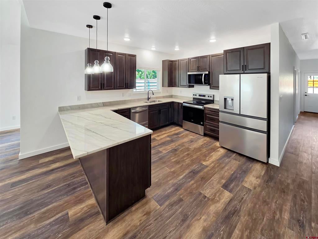 9740 Road 43