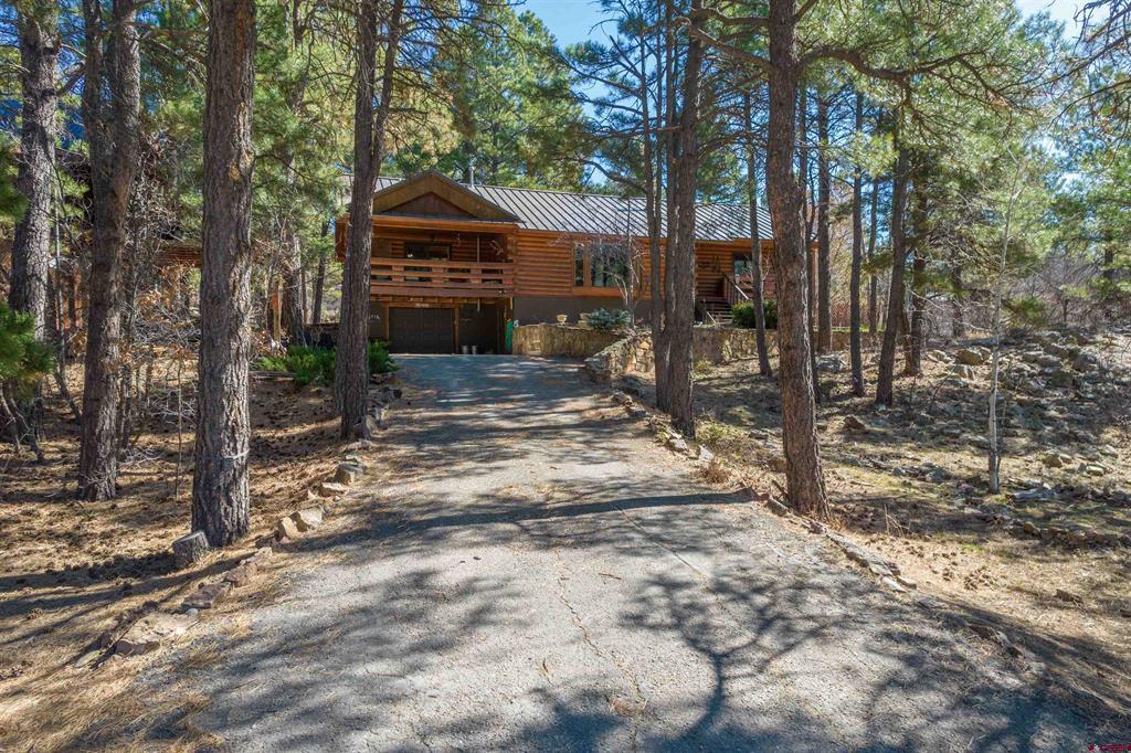 49 Sandstone Court