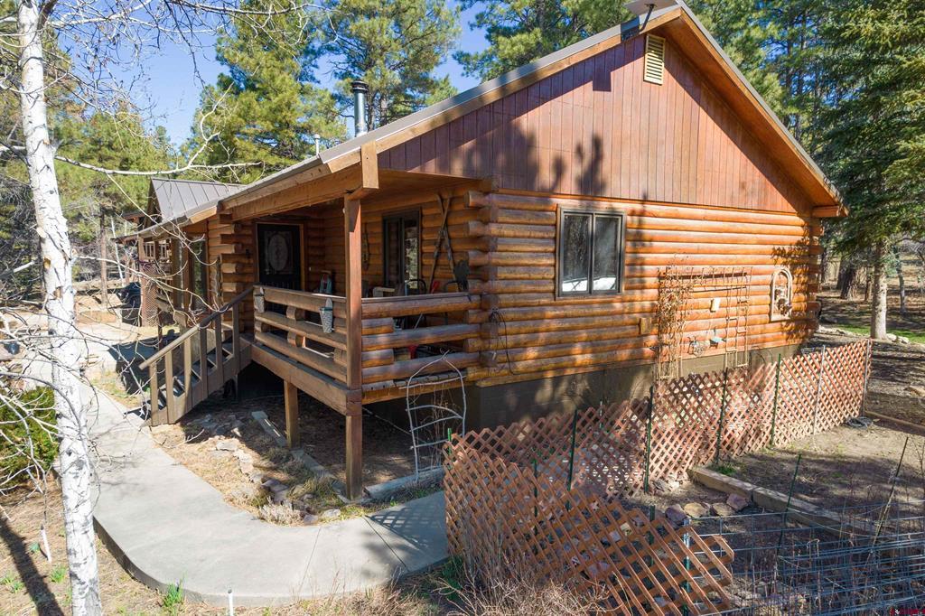 49 Sandstone Court