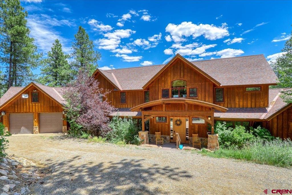 207 La Tierra Court