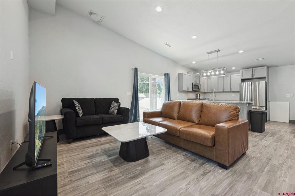 673 Mesa Drive