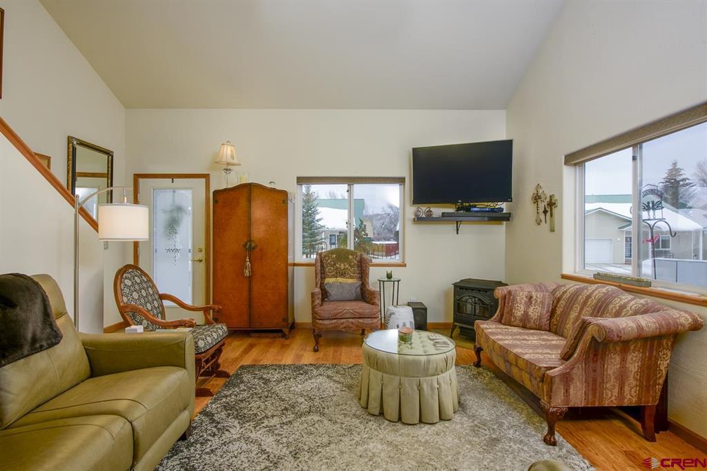 Gunnison, Colorado 81230, United States, 3 Bedrooms Bedrooms, ,2 BathroomsBathrooms,Residential,Contingent,5575